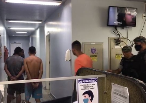 Vídeo mostra supostos integrantes de facção detidos em Manaus