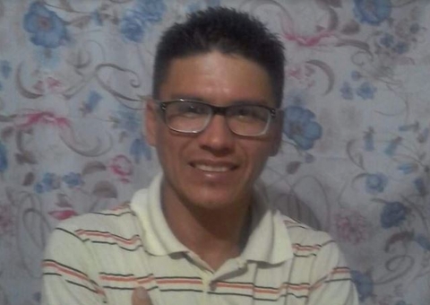 Família procura homem que desapareceu após entrar em barco com destino a Manaus