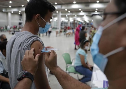 Amazonas já aplicou 2.663.608 doses de vacina contra Covid-19