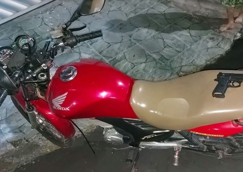 Assaltante apanha e vítima consegue recuperar veículo em Manaus