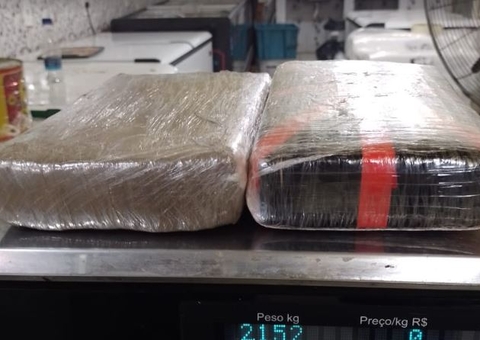 Drogas são encontradas em camarote de barco com destino a Manaus