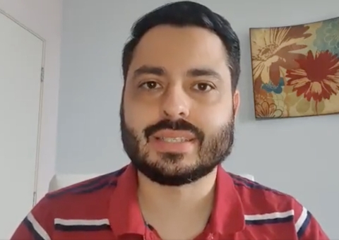 Delegado faz alerta e repudia fantasia de goleiro Bruno em Manaus