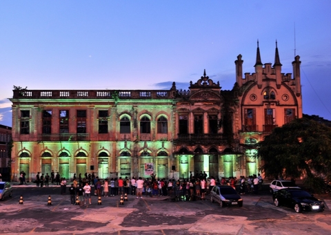 Casarão de Ideias promove 9ª edição do 'Lugares Que o Dia Não Me Deixa Ver'