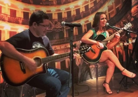 Milena di Castro retorna aos palcos com show de MPB