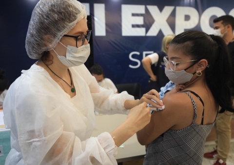 Mais da metade da população dos municípios do Amazonas não completou esquema vacinal