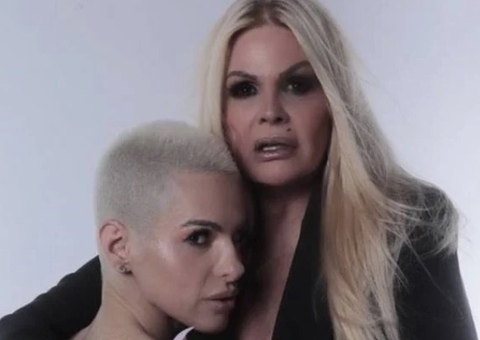 Cacá Werneck, namorada de Monique Evans, é presa por furto à loja