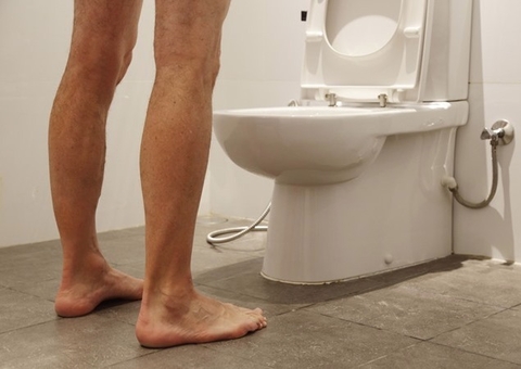 Fazer xixi em excesso durante à noite é normal? Entenda