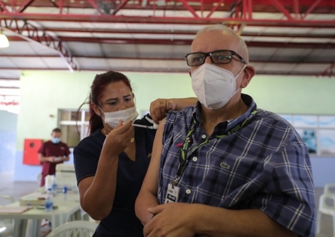 Mais de 18 milhões de brasileiros estão com 2ª dose de vacina contra Covid atrasada