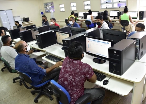 Supletivo com 1.200 vagas em Tefé abre inscrições; confira