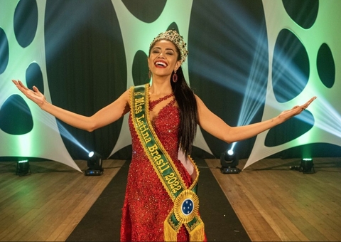 Amazonense vence concurso de beleza e é eleita Miss Latina Brasil