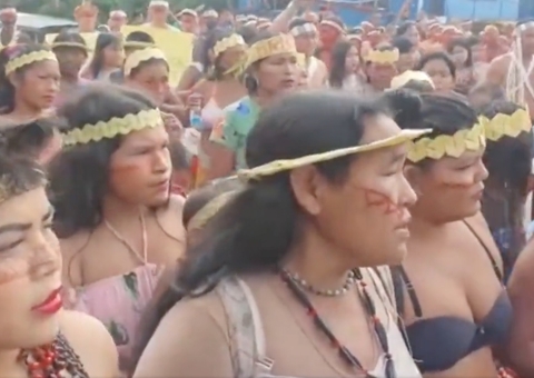 Indígenas protestam em Atalaia do Norte após desaparecimento de Bruno e Dom