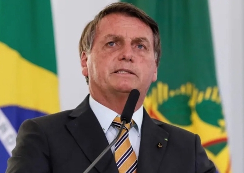 Bolsonaro critica aborto legal de criança de 11 anos estuprada: 'inadmissível'