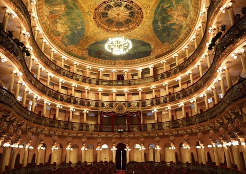 Teatro Amazonas reabre para visitação turística aos domingos