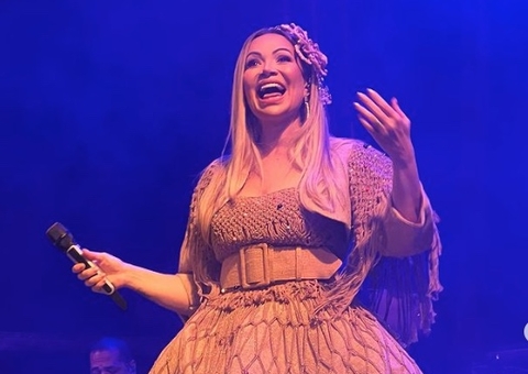 Solange Almeida desembarca em Manaus para show em agosto