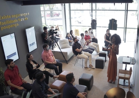 Evento oferece treinamento sobre mercado financeiro para estudantes, em Manaus