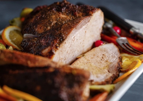 Aprenda 5 receitas com carne de porco para arrasar na ceia de Réveillon