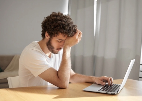 Sem estudar nem trabalhar, jovens brasileiros lideram ranking ‘Nem Nem’