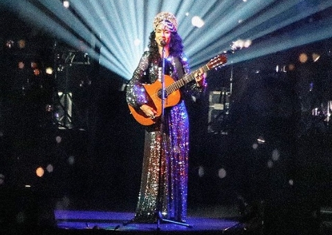 Ingressos para show de Marisa Monte começam a ser vendidos em Manaus