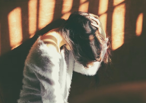 Entenda a diferença entre enxaqueca e outras dores de cabeça