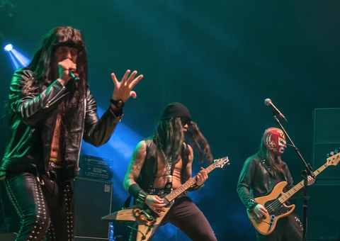 Com entrada gratuita, Carnarock terá Massacration e Wanderley Andrade em Manaus