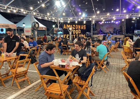 Festival Gastronômico movimenta Manaus com música e comidas regionais