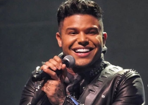 Tierry comanda noite de sertanejo e arrocha em Manaus