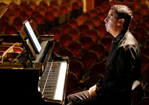 Festival Amazonas de Ópera apresenta 'Recital Canções' neste sábado