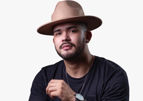 Cantor amazonense João Victor divide palco com Tierry neste sábado em Manaus