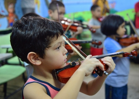 Liceu Cláudio Santoro abre vagas para cursos artísticos gratuitos em Manaus e Parintins