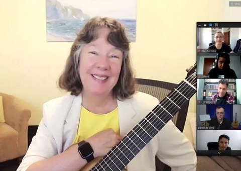 Curso internacional de violão Suzuki é ministrado no Amazonas