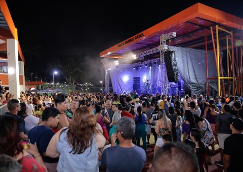 Shows musicais movimentam fim de semana na Casa de Praia Zezinho Corrêa