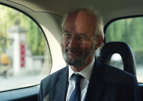 'Ithaka - A Luta de Assange' e 'Para Onde Voam as Feiticeiras' estreiam no Cine Casarão