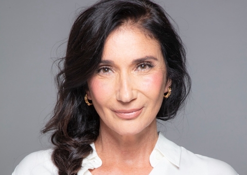 Teatro ICBEU inaugura com show de Zizi Possi em Manaus