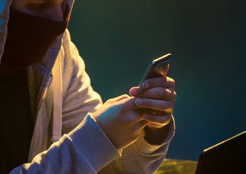 Especialista indica cuidados para escapar de golpes digitais