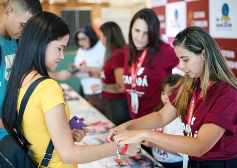 Manaus recebe feira 'Canadá Roadshow' com orientações sobre imigração para o Canadá
