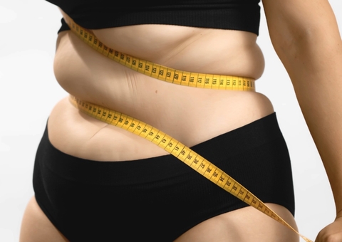 Obesidade deve ser combatida com mudança de hábitos e estilo de vida, diz nutricionista