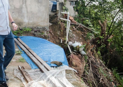 Barranco com risco de desmoronamento em Manaus ganhará contenção