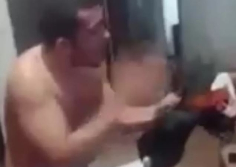 Flamenguista é denunciado por bater em galo após jogo de time contra Atlético-MG