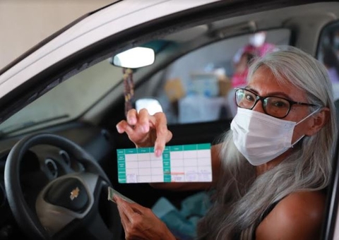 Amazonas já aplicou 4,4 milhões de doses de vacina contra Covid