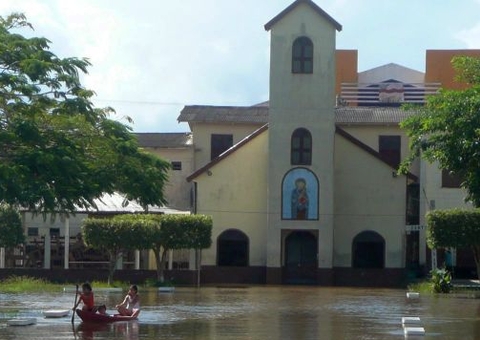 Passarelas de madeira gastam mais de R$ 1,8 milhão no Careiro da Várzea