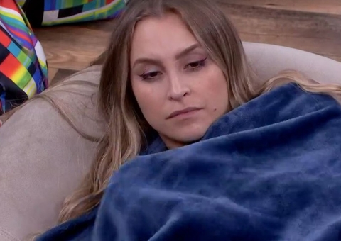 Carla Diaz ouve Gil falar mal de Juliette: 'falso'