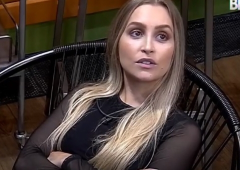 Carla diz que quer ser vetada por Fiuk para proteger Arthur 