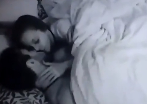BBB21: Carla Diaz e Arthur esquentam edredom e atriz faz pedido inusitado
