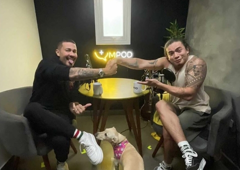 Carlinhos Maia manda mensagem de apoio a Whindersson após reatarem amizade