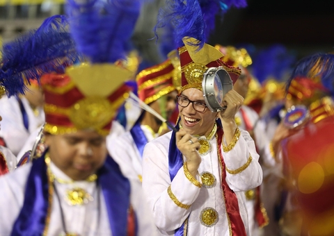 Apresentações de escolas de samba em Manaus começam hoje