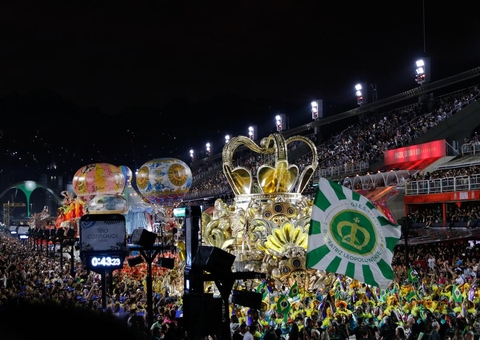 Sancionada lei que reconhece escola de samba como patrimônio cultural