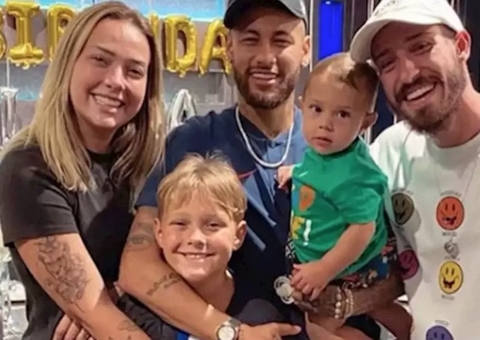 Carol Dantas se muda para Barcelona para aproximar Davi Lucca de Neymar
