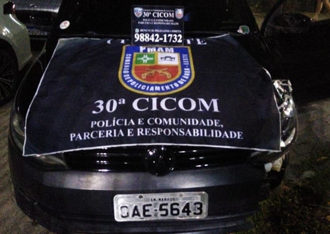 Após roubar carro, adolescente é abandonado por parceiro e detido em Manaus