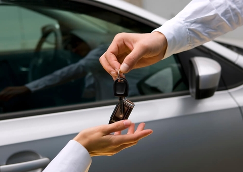 Transporte de estudantes ganha Van de R$ 250 mil em Tabatinga