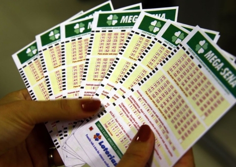 Mega-Sena acumula, mas 34 apostas levam R$ 45 mil na quina; veja dezenas 